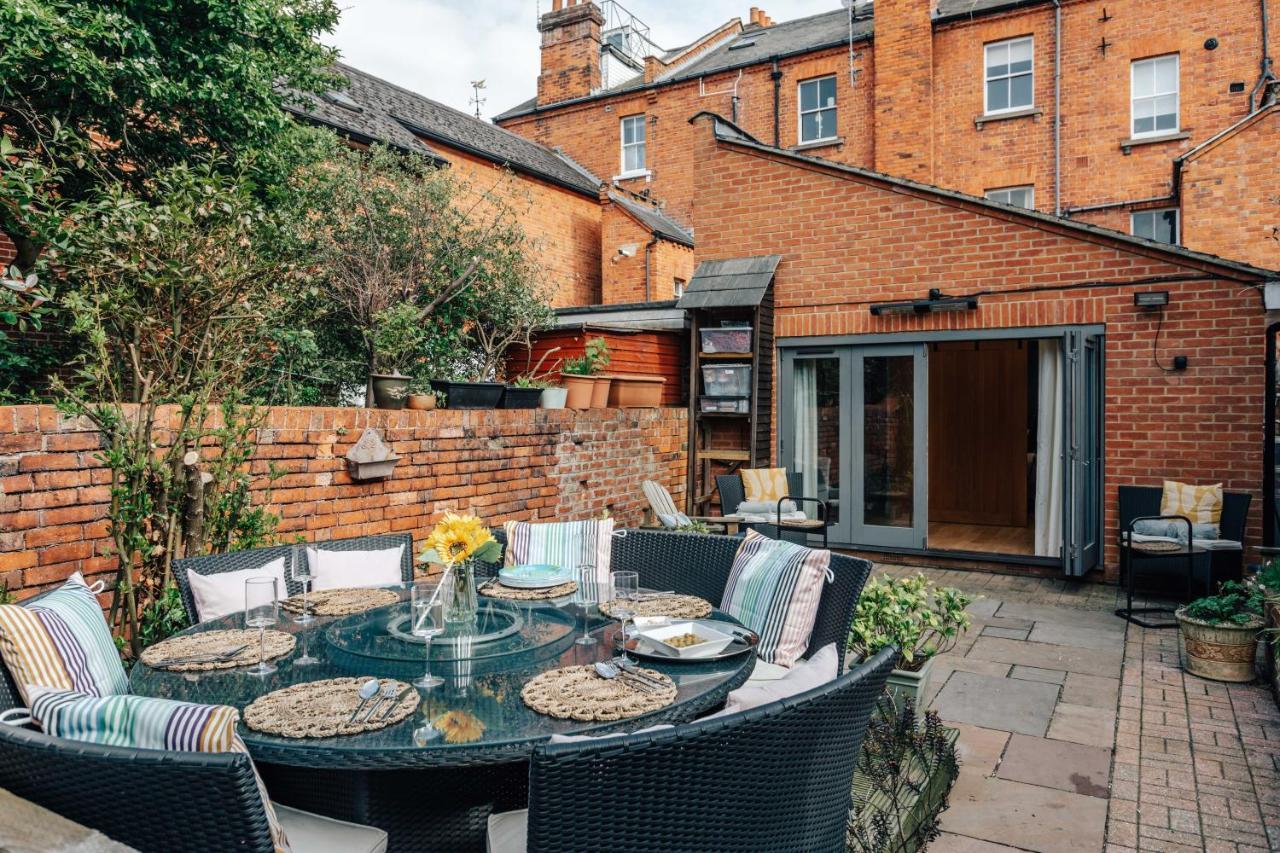 Henley Gardens Apartment Exterior foto