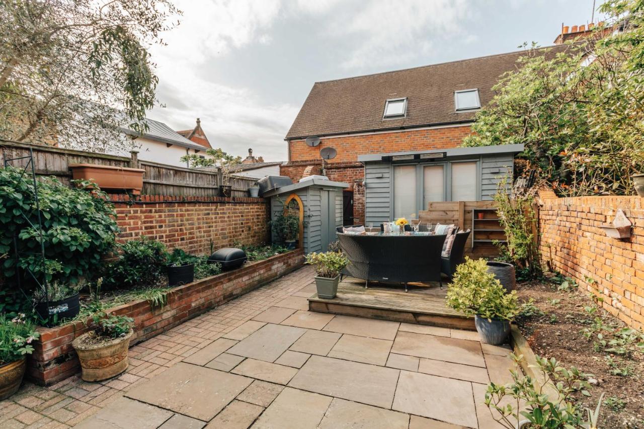 Henley Gardens Apartment Exterior foto