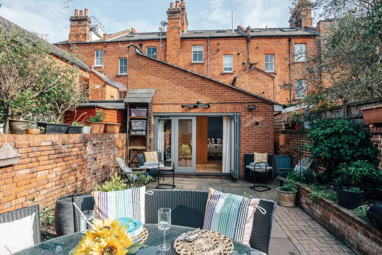Henley Gardens Apartment Exterior foto